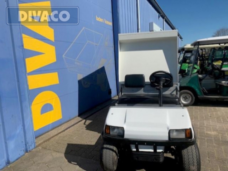 gebruikte-club-car-golfcart-carryall-6-elektro-48-volt-golfkar-met-gesloten-opbouw